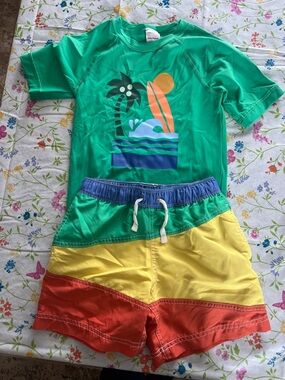 Boys 6/7 Hanna Andersson swim set